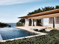 Ocean-Overlooking Perched Residences Image 3