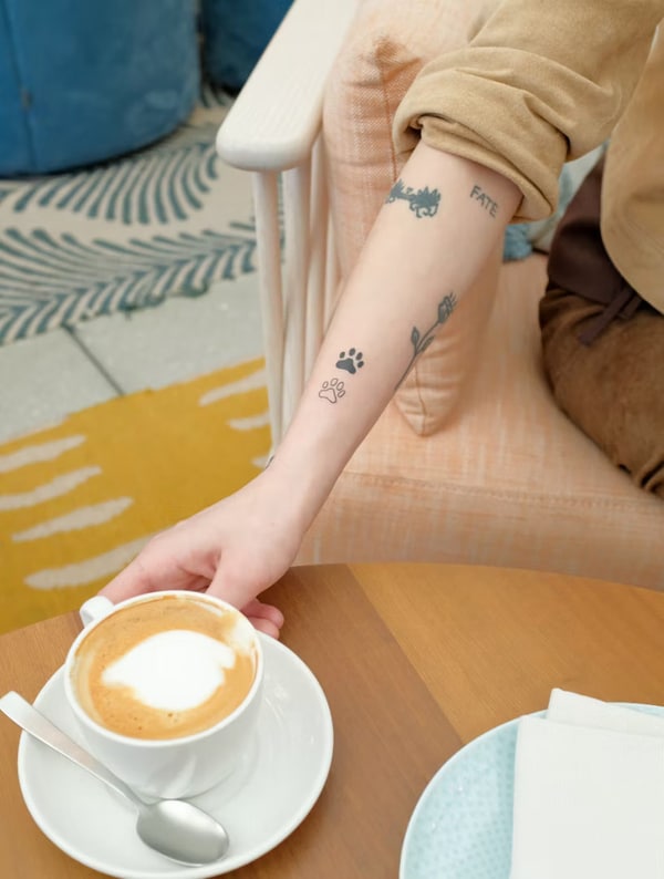 Hotel-Friendly Tattoo Pop-Ups