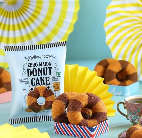 Free-From Donut Cakes