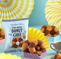 Free-From Donut Cakes
