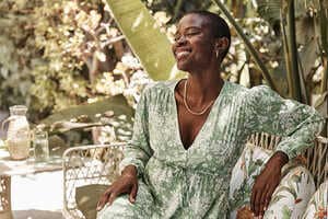 Women's Sustainable Dresses Article Thubnail