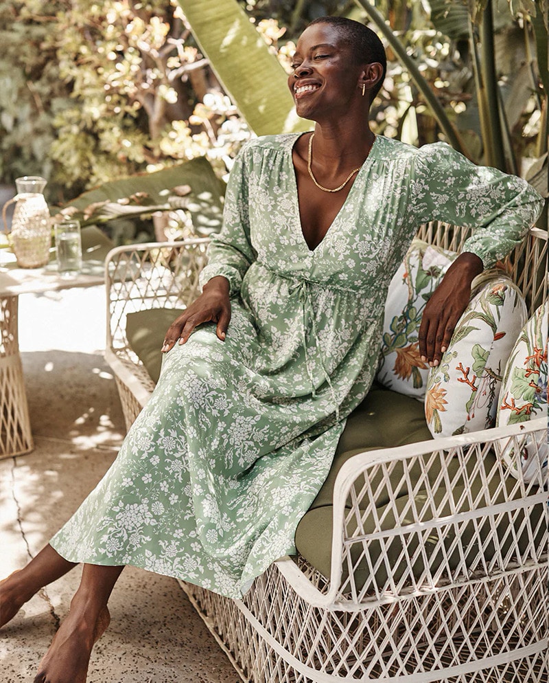 Women's Sustainable Dresses Article Thubnail