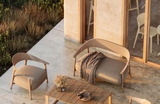 Capacious Outdoor Sofa Capsules