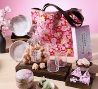 Sakura-Inspired Mother's Day Gifts Image 5