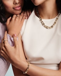 Aspirational Mother's Day Campaigns