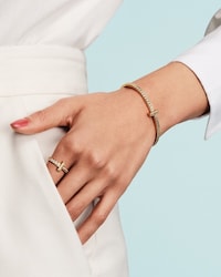 Aspirational Mother's Day Campaigns Image 3