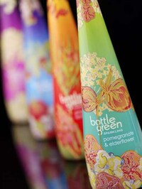Romantic Water Bottles Image 3
