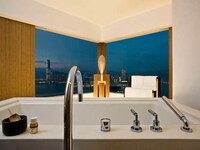 Lavish Lavatories Image 4