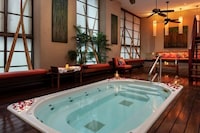 Luxe Modern Spas