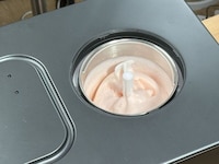 Ultra-Fast Ice Cream Makers Image 4