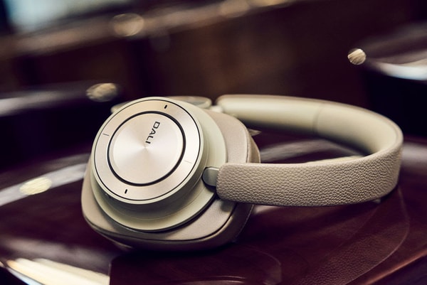 Noise-Cancellation Headphone Expansions
