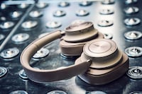 Noise-Cancellation Headphone Expansions Image 2
