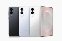Ultra-Slim Titanium Smartphones Image 5