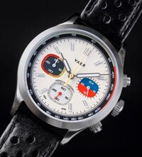 Retro Rally Racing Timepieces Image 3