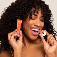 Mineral SPF Lip Serums Image 3