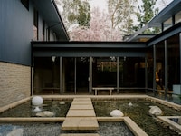 Asian Material Suburban Residents Image 3