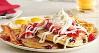 Patriotic Pancake Dishes Image 1