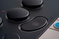 Slim Tabletop Gaming Controllers Image 3