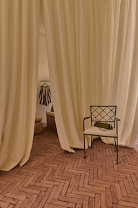Distinctive Luxury Retail Spaces Image 3