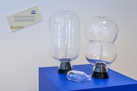 Immersive Glass Art Exhibits Image 1