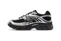 Metallic-Tinged Sneaker Models Image 1