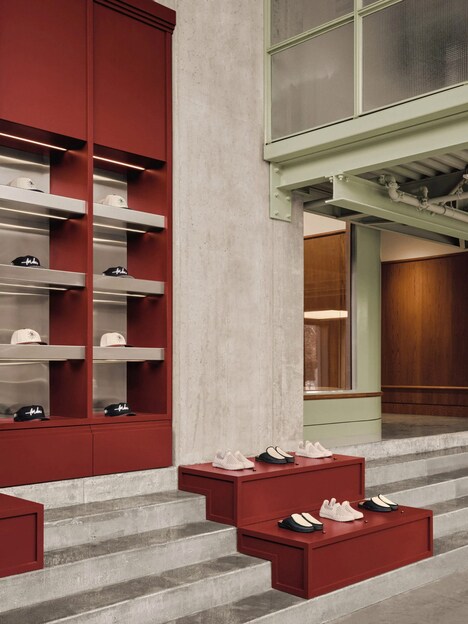 Golf-Inspired Textural Club Designs