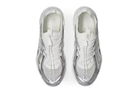 Retro Sneaker-Inspired Sandals Image 3