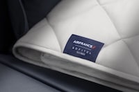 Hotel-Grade In-Flight Mattresses Image 3