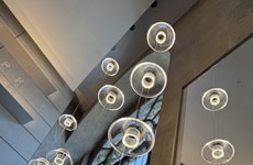 Physics-Based Artful Light Capsules