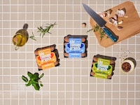 Health-Conscious Chicken Sausages Image 1