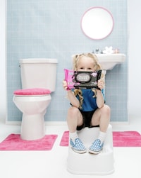 Hygienic Toddler-Specific Wipes Image 2
