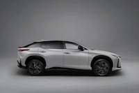 Sporty Luxury EV Models Image 3