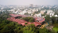 Leaf-Shaped Rooftop Schools Image 4