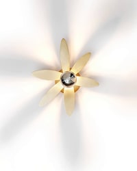 Flower-Inspired Sconce Designs Image 3