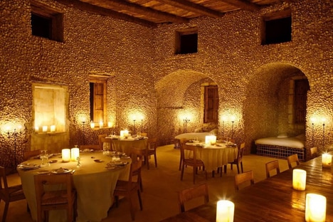 Electricity-Free Hospitality Spaces