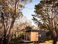 Single-Level Compact Residences