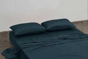 Pet Furr-Repelling Sheet Sets Article Thubnail