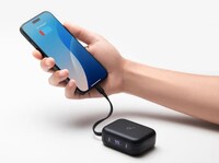 Sleek Smartphone-Charging Earbuds Image 2