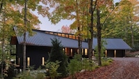 Wedge-Shaped Stealthy Cottages Image 3