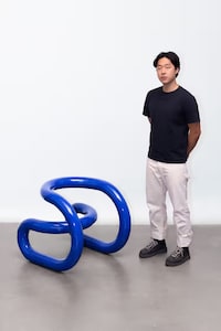Tubular Organic-Formed Chairs Image 1