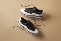 Heritage Performance Golf Shoes Image 2