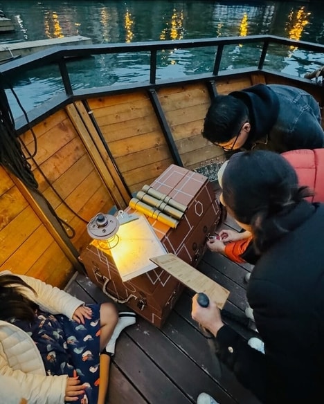 Floating Escape Rooms
