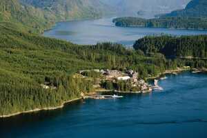 Luxe Coastal Eco-Lodges Article Thubnail