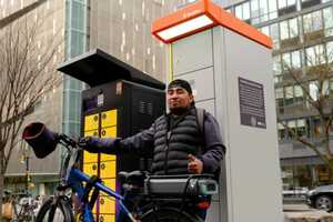 Modular Bike Battery-Swapping Systems Article Thubnail