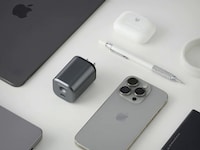 Data Backup Device Chargers Image 7