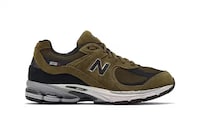 Earthy Tonal Lifestyle Sneakers