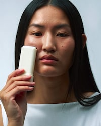 Cooling Plumping Sticks Image 1