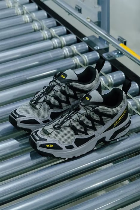 Exclusive Stealthy Joint Footwear