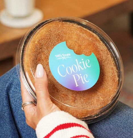 Shareable Cookie Pies