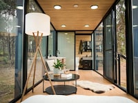 All-Glass Mesmerizing Compact Homes Image 2